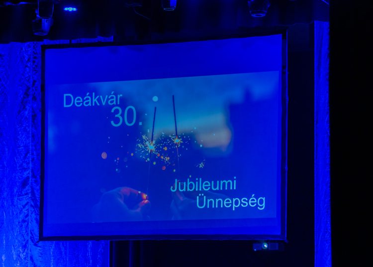 Jótékonysági koncertet tartottak a deákvári óvodák javára – galéria