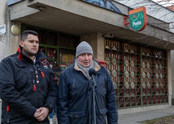 Kiállnak a deákvári kisposta megtartása mellett az Összefogás  képviselői