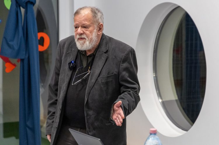 Újabb 5 évig Horváth Ferenc marad a levéltár igazgatója