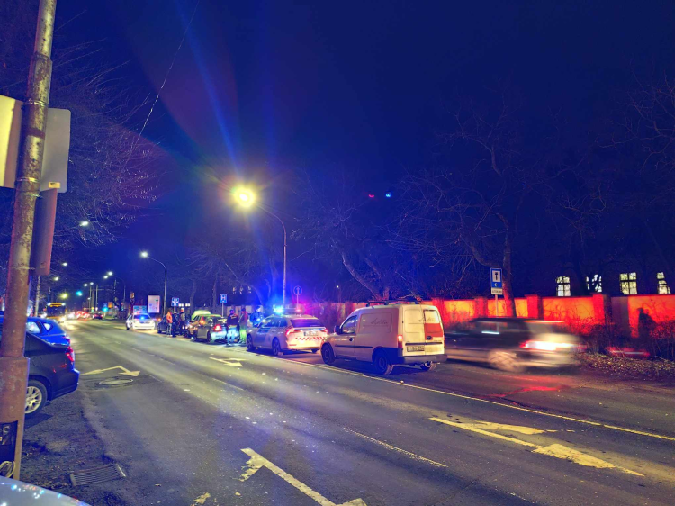 Baleset: 3 autó ütközött a főúton