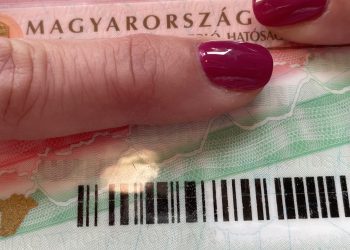 Február 1-től 3700 forintba kerül a lakcímkártya kiállítása