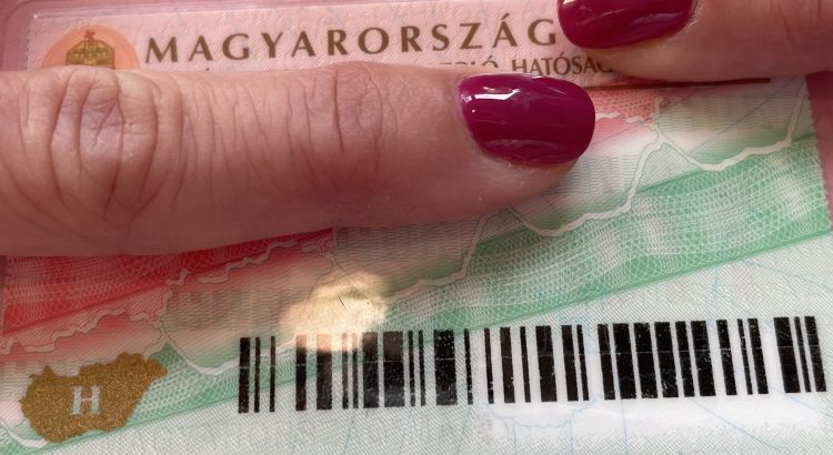 Február 1-től 3700 forintba kerül a lakcímkártya kiállítása