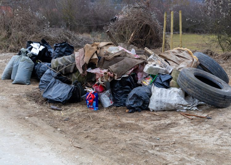 11 milliójába kerültek a szemetelők a váciaknak 2024-ben