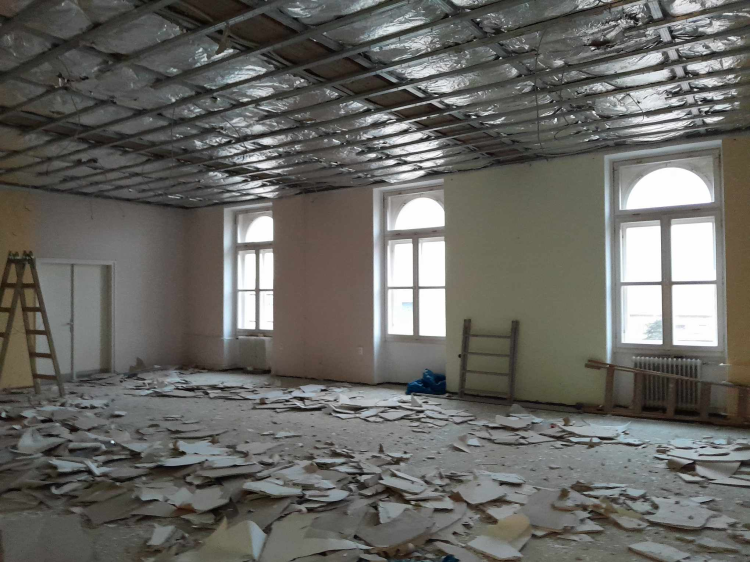 Hamarosan befejeződik a könyvtár felújítása