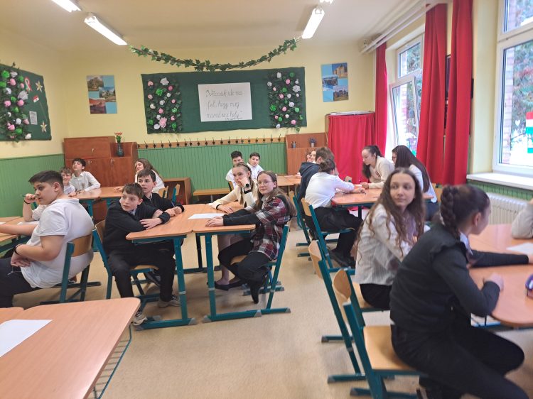 A forradalom ünnepe a Váci Petőfi Sándor Általános Iskolában