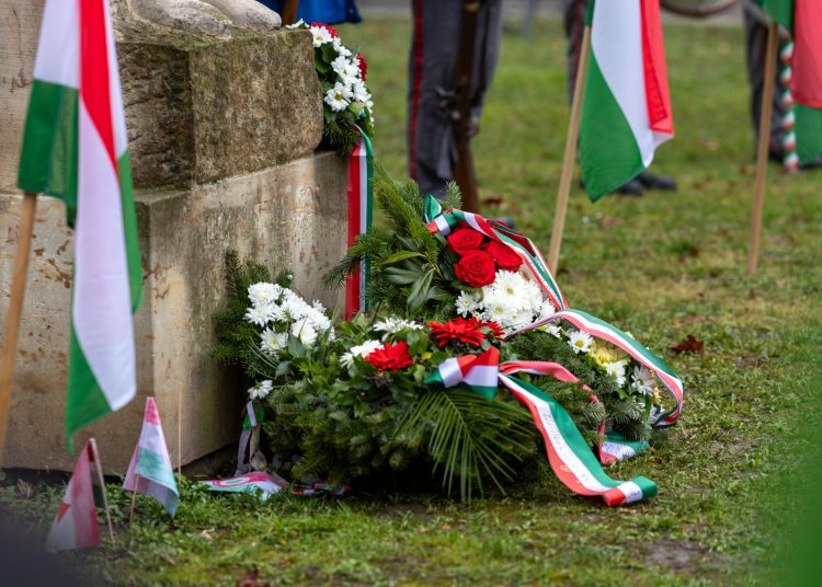 Így zajlott a városi ünnepség március 15-én-fotógaléria