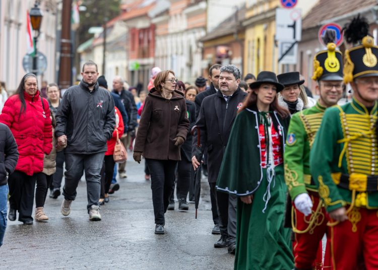 Így zajlott a városi ünnepség március 15-én-fotógaléria