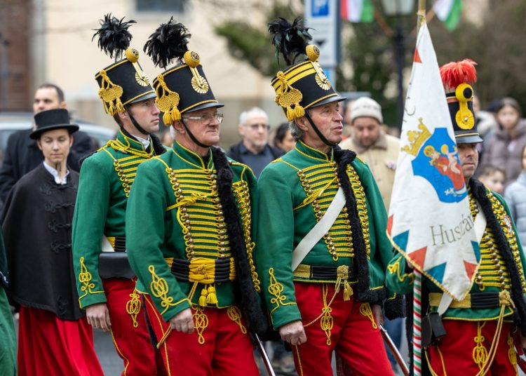 Így zajlott a városi ünnepség március 15-én-fotógaléria