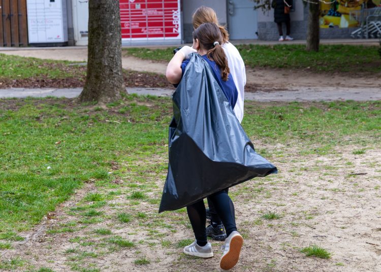 Városszerte közösségi takarítás zajlott – fotógaléria