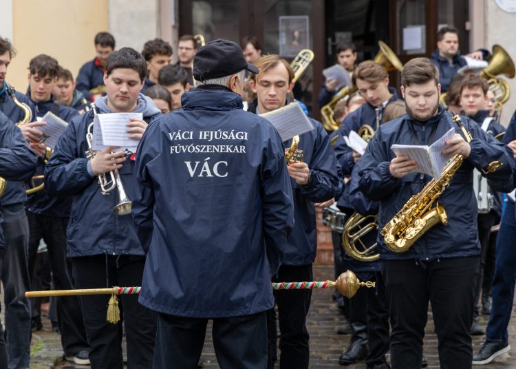 Így zajlott a városi ünnepség március 15-én-fotógaléria