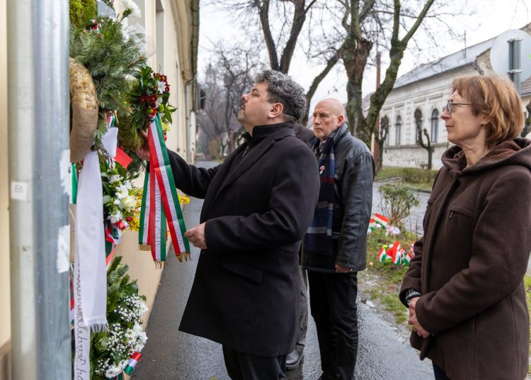 Így zajlott a városi ünnepség március 15-én-fotógaléria