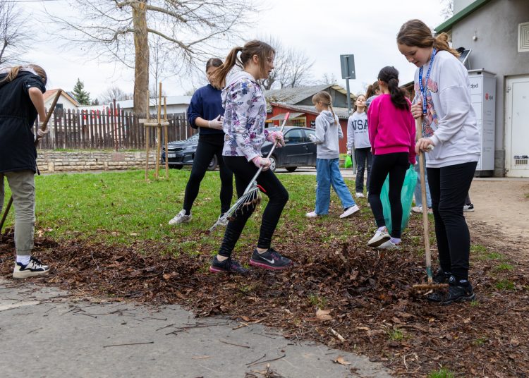 Városszerte közösségi takarítás zajlott – fotógaléria