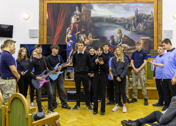 Szklenár Levente az új diákpolgármester Vácon -fotógaléria