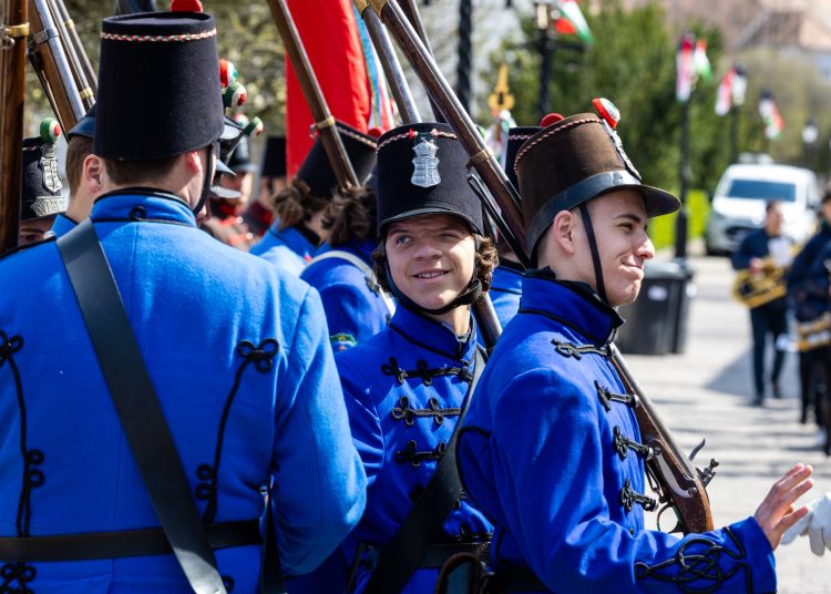 Győzelemmel végződött a váci ütközet – fotógaléria