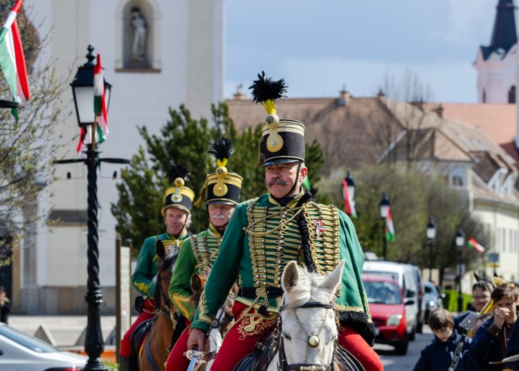 Győzelemmel végződött a váci ütközet – fotógaléria