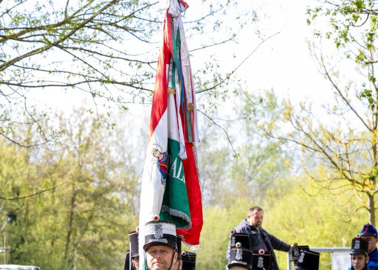 Győzelemmel végződött a váci ütközet – fotógaléria