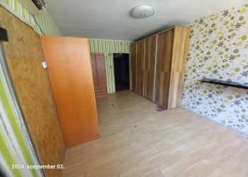 Önkormányzati ingatlanhirdetések – fotókkal