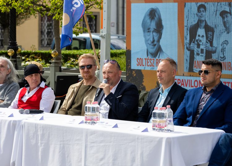 Sajtótájékoztatón az idei Vigalom programja – fotókkal és videóval