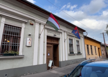 Az erdélyiek migrációjáról zajlott előadás a váci Levéltárban