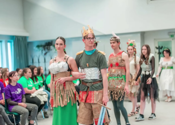 Középiskolások vetélkedője a váci cementgyárban