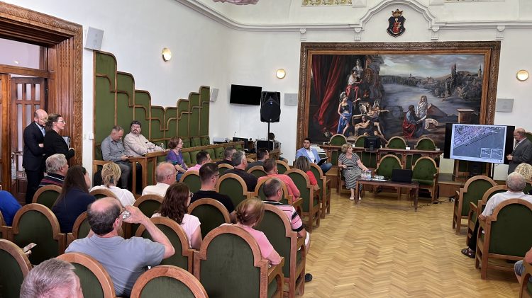 Lakossági fórum a Duna-part fejlesztéséről
