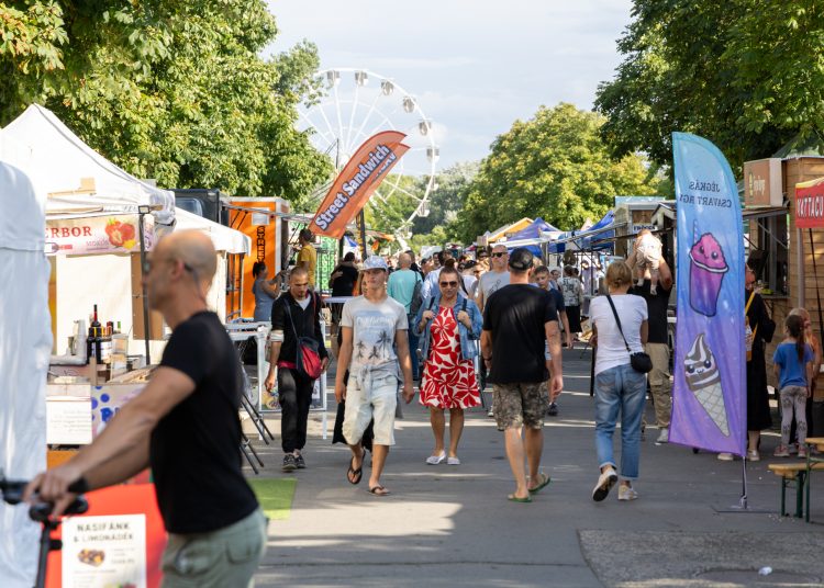 Néhány fotó a Váci Világi Vigalom elkapott pillanatairól (2025)