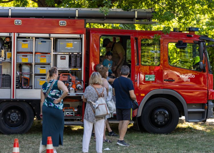 Néhány fotó a Váci Világi Vigalom elkapott pillanatairól (2025)
