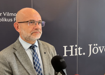 Újabb öt évre nevezték ki Dr. Gloviczki Zoltánt az Apor főiskola élére