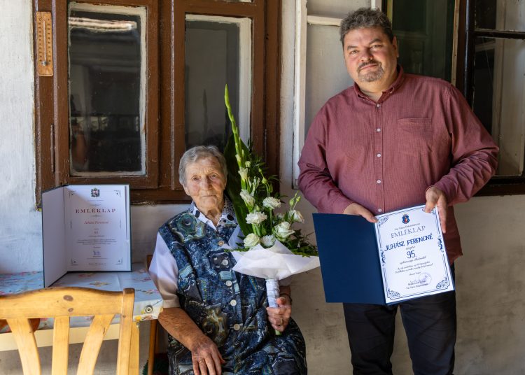 95. születésnapján köszöntötték Ilona nénit