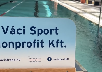 Elindult az őszi úszásoktatás a váci létesítményben – videóval