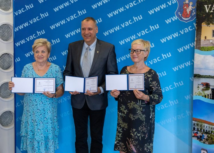 Elfogadták a váci nemzetiségi önkormányzatok éves beszámolóit