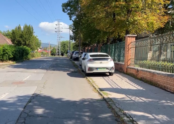 A kórház és a szérűskerti iskolák felé vezető utat is jelölték volna felújításra, végül a Vám utca nyert