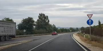 Szerda estig szakaszos sávlezárások várhatók az M2-es váci szakaszán – videóval
