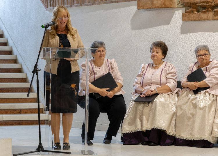 Képes összefoglaló a váci Idősek Ünnepéről