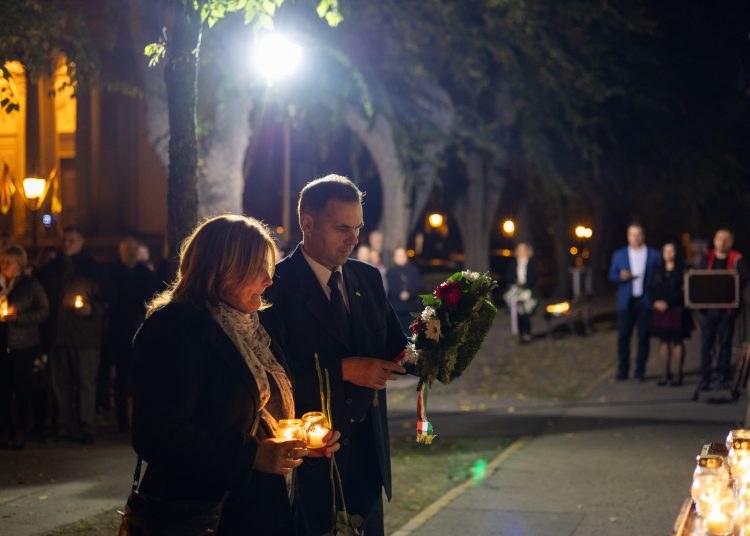 Az ’56-os városi megemlékezés (fotógaléria)