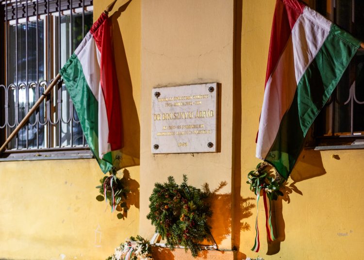 Az ’56-os városi megemlékezés (fotógaléria)