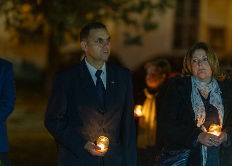 Az ’56-os városi megemlékezés (fotógaléria)