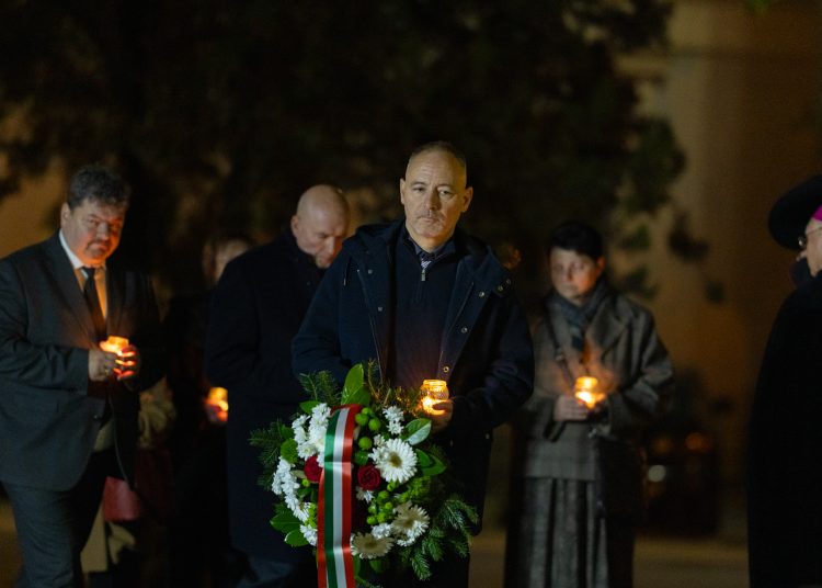 Az ’56-os városi megemlékezés (fotógaléria)