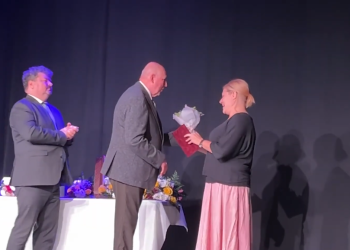 Díjazta a város a szociális szféra dolgozóit – videóval