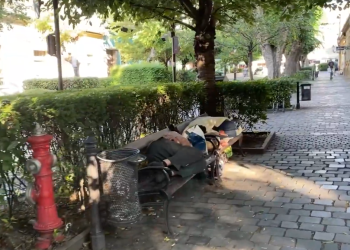 Hajléktalan kerekasztal  – videóval