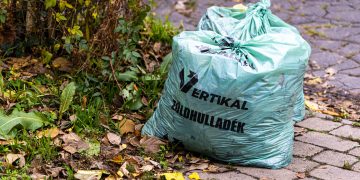 Ingatlanonként 4 zöldzsákot kapnak ingyen a váciak a többi még bizonytalan