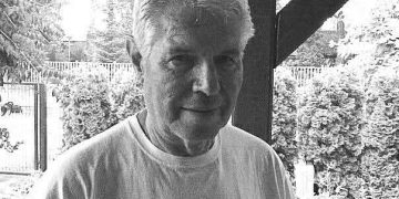 Elhunyt Ózsvári András