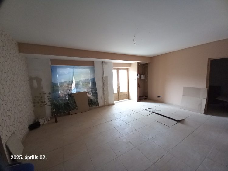 Önkormányzati ingatlanhirdetések – (fotókkal)