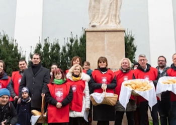 Mérleget vont a váci Szent Hedvig Karitászcsoport