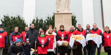 Mérleget vont a váci Szent Hedvig Karitászcsoport