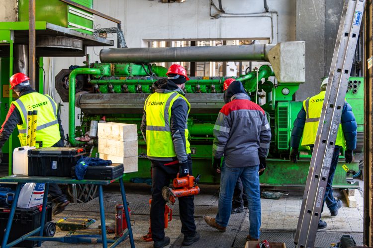 Új gázmotort helyez üzembe a váci távhőszolgáltató