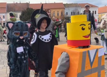 Programok kavalkádját kínálták az idei főtéri farsangon