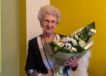 90. születésnapja alkalmából köszöntötték Irén nénit