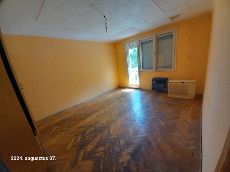 Önkormányzati ingatlanhirdetések – (fotókkal)