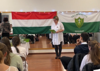Szavalóverseny a Reménységnél a márciusi ifjak tiszteletére